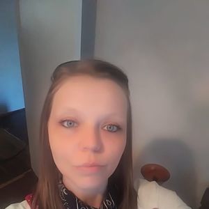 Meet your Posher, Brittney